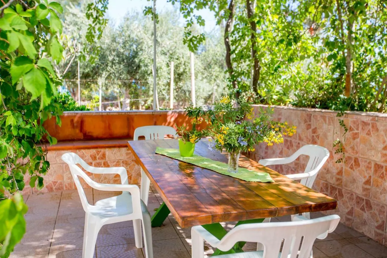 Apartament Casa Bianca Rais Gerbi Finale